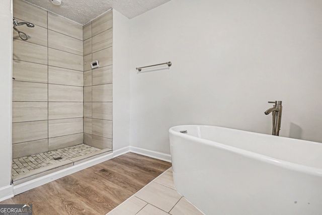 3985 Lookout Point Drive, Marietta, GA 30066