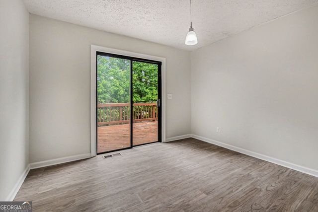 3985 Lookout Point Drive, Marietta, GA 30066