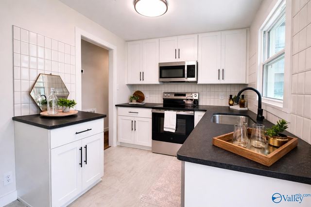 412 Greenacres Drive, Huntsville, AL 35805