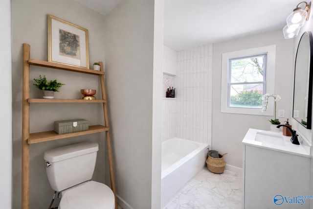 412 Greenacres Drive, Huntsville, AL 35805