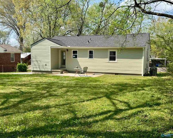 412 Greenacres Drive, Huntsville, AL 35805