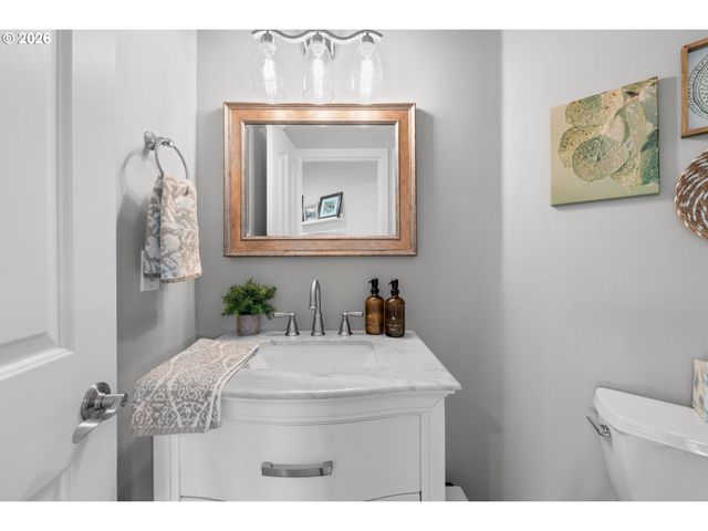 745 Sw 67TH Pl, Portland, OR 97225