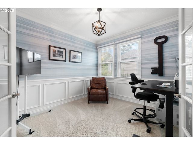 745 Sw 67TH Pl, Portland, OR 97225