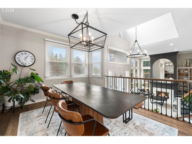 745 Sw 67TH Pl, Portland, OR 97225