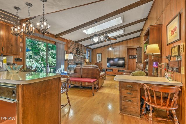 2513 Essex Drive, Kingsport, TN 37660
