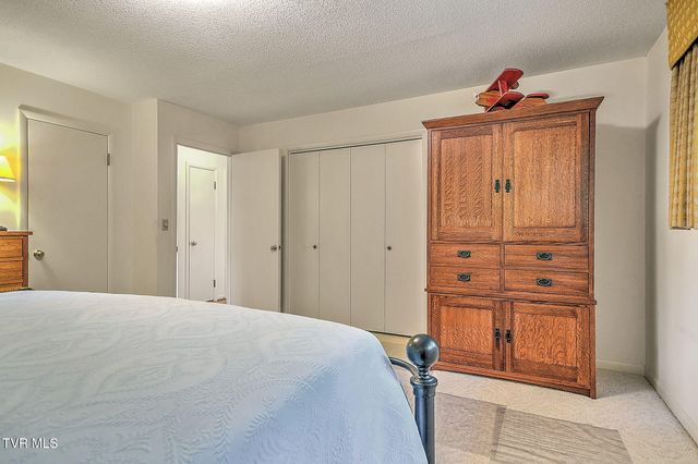 2513 Essex Drive, Kingsport, TN 37660