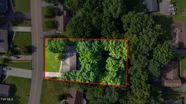 2513 Essex Drive, Kingsport, TN 37660
