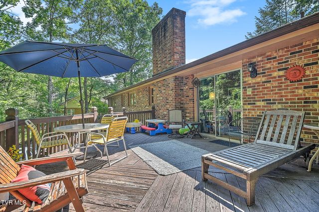 2513 Essex Drive, Kingsport, TN 37660