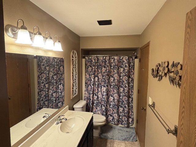 40 CONCORD DRIVE, Fond Du Lac, WI 54935