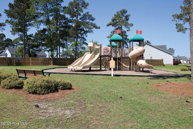 3266 Greenridge Way, Leland, NC 28451