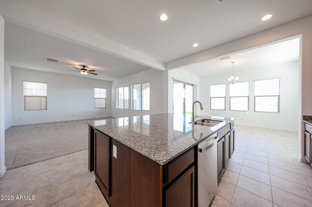 25109 N 75TH Lane, Peoria, AZ 85383