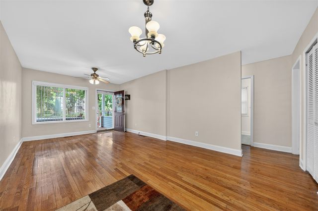 220 Farmdale Street, Ferndale, MI 48220