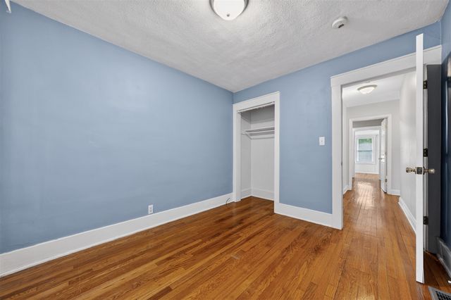 220 Farmdale Street, Ferndale, MI 48220