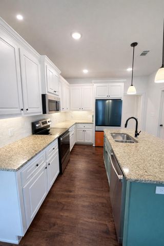 63 E Andover, Hattiesburg, MS 39402