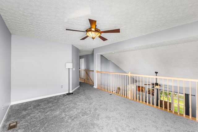 294 Kestrel Drive, Blacklick, OH 43004