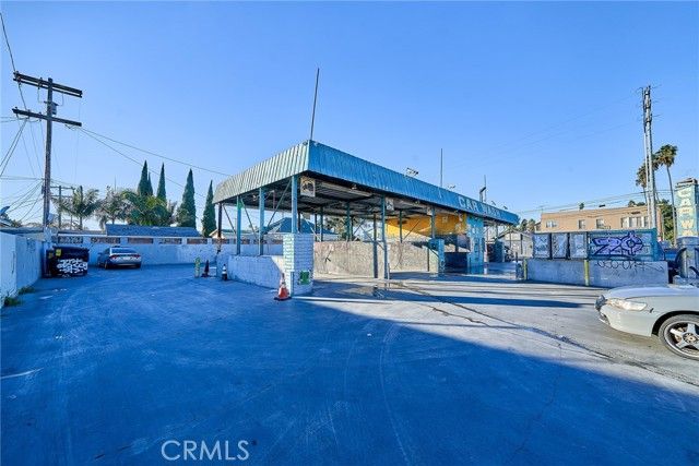 5951 S Figueroa Street, Los Angeles, CA 90003