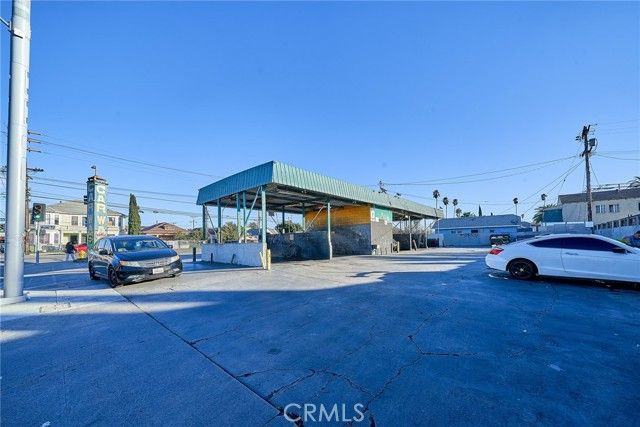 5951 S Figueroa Street, Los Angeles, CA 90003