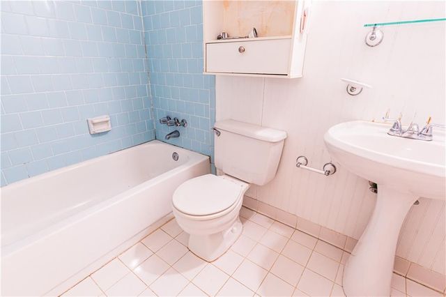 1330 Grayland Hills Trail, Lawrenceville, GA 30046