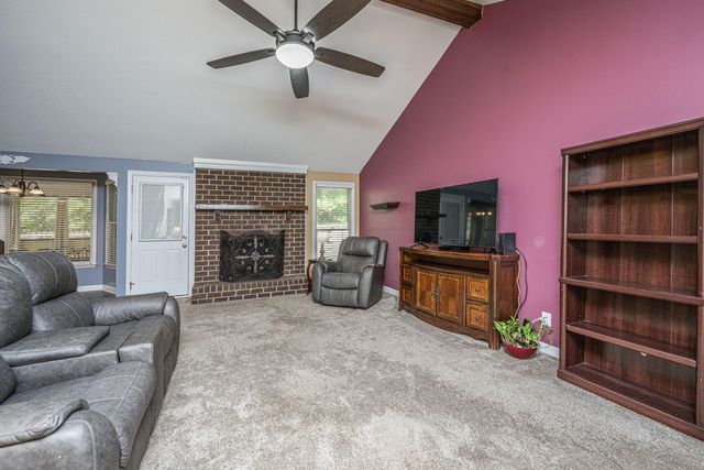 295 Forest Circle, Summerville, SC 29483