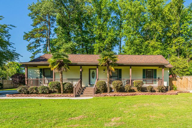295 Forest Circle, Summerville, SC 29483