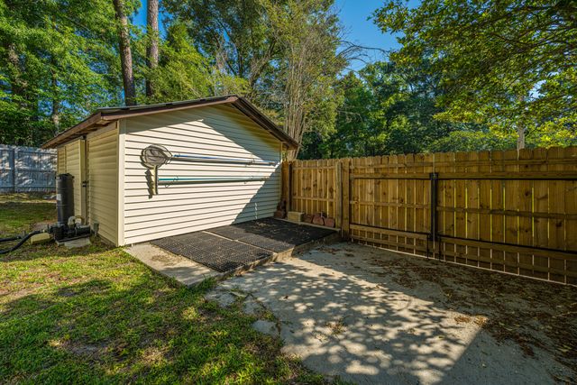295 Forest Circle, Summerville, SC 29483