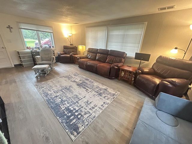 535 VAN DYNE ROAD, Fond Du Lac, WI 54937