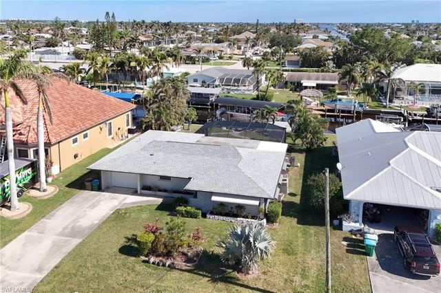 5343 Del Monte CT, Cape Coral, FL 33904