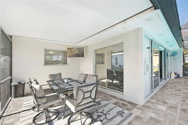 5343 Del Monte CT, Cape Coral, FL 33904