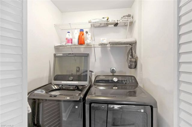 5343 Del Monte CT, Cape Coral, FL 33904