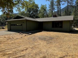 2901 Fish Hatchery Road, Grants Pass, OR 97527