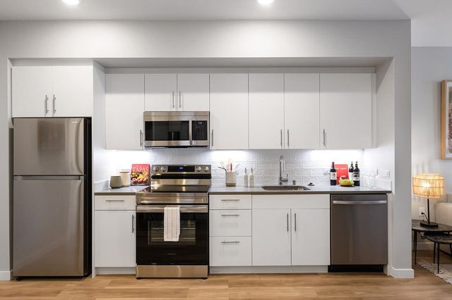 260 Brooklyn Basin Way 441, Oakland, CA 94606