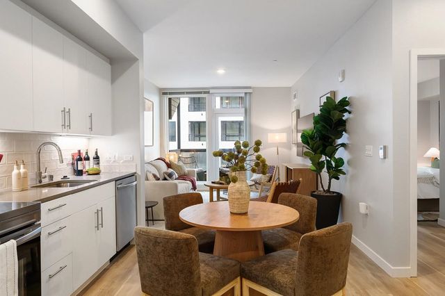 260 Brooklyn Basin Way 441, Oakland, CA 94606