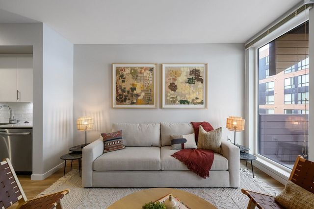 260 Brooklyn Basin Way 441, Oakland, CA 94606