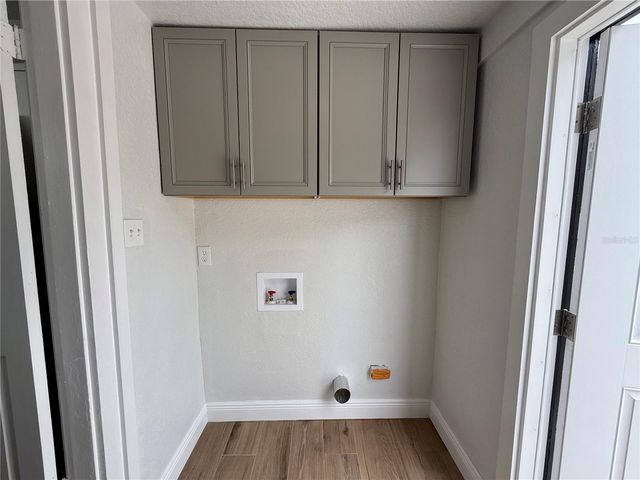 901 W CONCORD STREET, Orlando, FL 32805