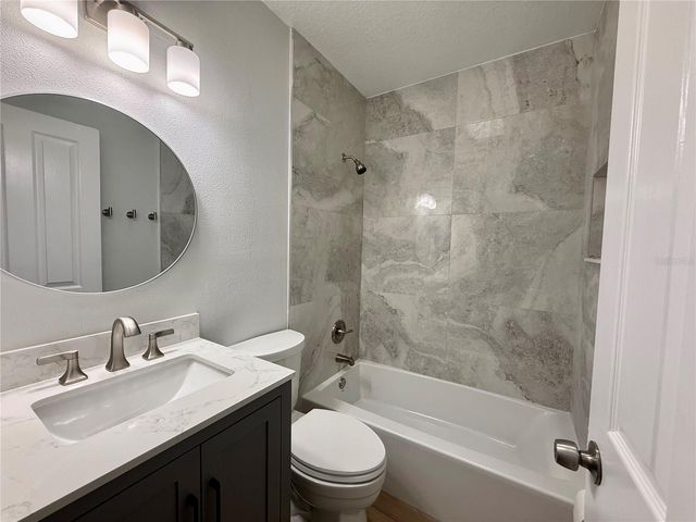 901 W CONCORD STREET, Orlando, FL 32805