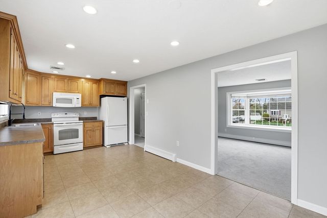 42 Bayberry Rd, Abington, MA 02351