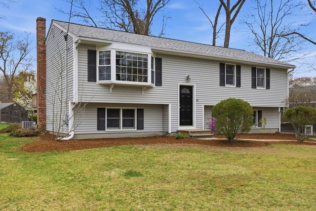 42 Bayberry Rd, Abington, MA 02351