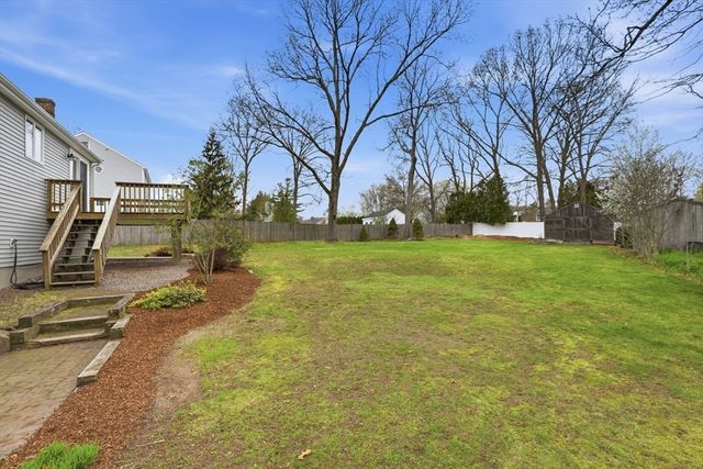 42 Bayberry Rd, Abington, MA 02351