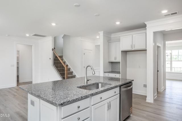 216 Cedar Ridge Trl, Angier, NC 27501