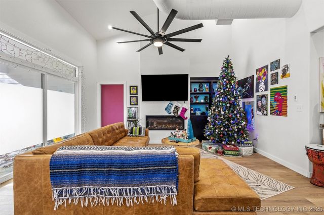 11817 Maximus Lane, Kingston, OK 73439