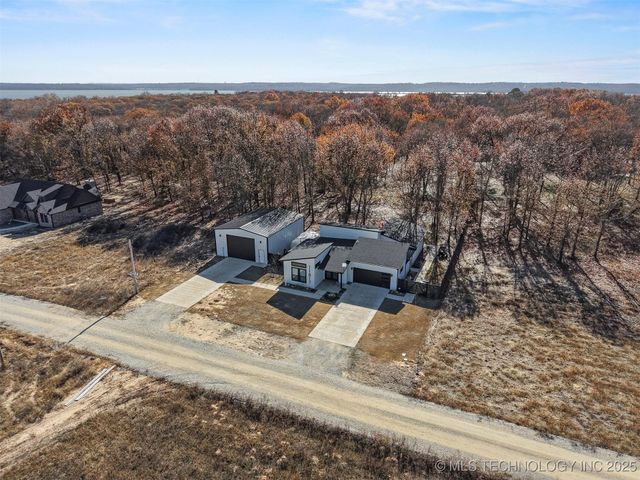 11817 Maximus Lane, Kingston, OK 73439