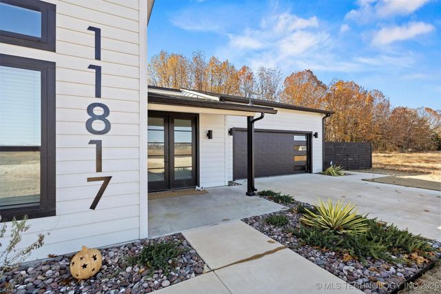 11817 Maximus Lane, Kingston, OK 73439