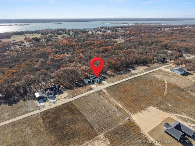 11817 Maximus Lane, Kingston, OK 73439