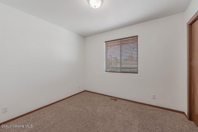 3141 E Thrush DR, Post Falls, ID 83854