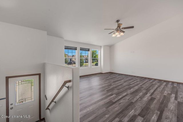 3141 E Thrush DR, Post Falls, ID 83854