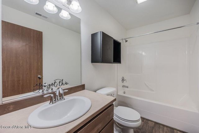 3141 E Thrush DR, Post Falls, ID 83854
