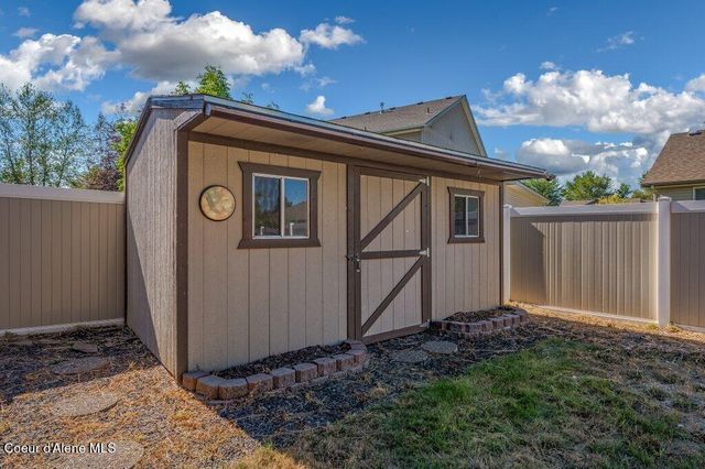 3141 E Thrush DR, Post Falls, ID 83854