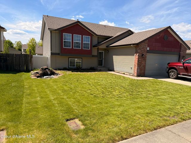 3141 E Thrush DR, Post Falls, ID 83854