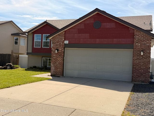 3141 E Thrush DR, Post Falls, ID 83854