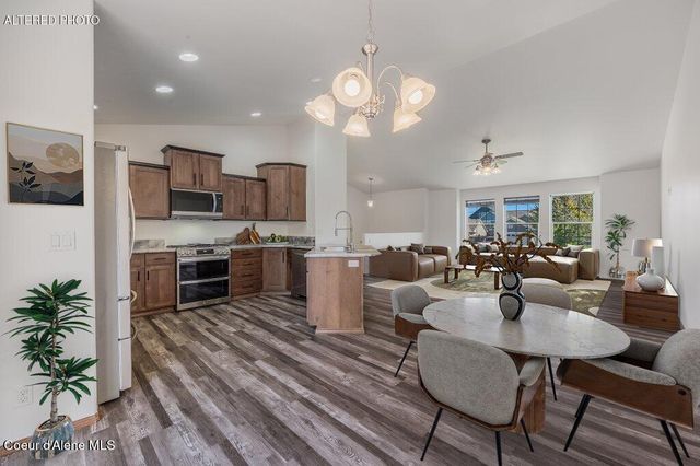 3141 E Thrush DR, Post Falls, ID 83854